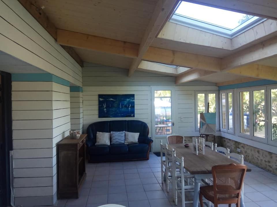 Ferienwohnung Tante Pim Neuilly-sur-Eure Exterior foto