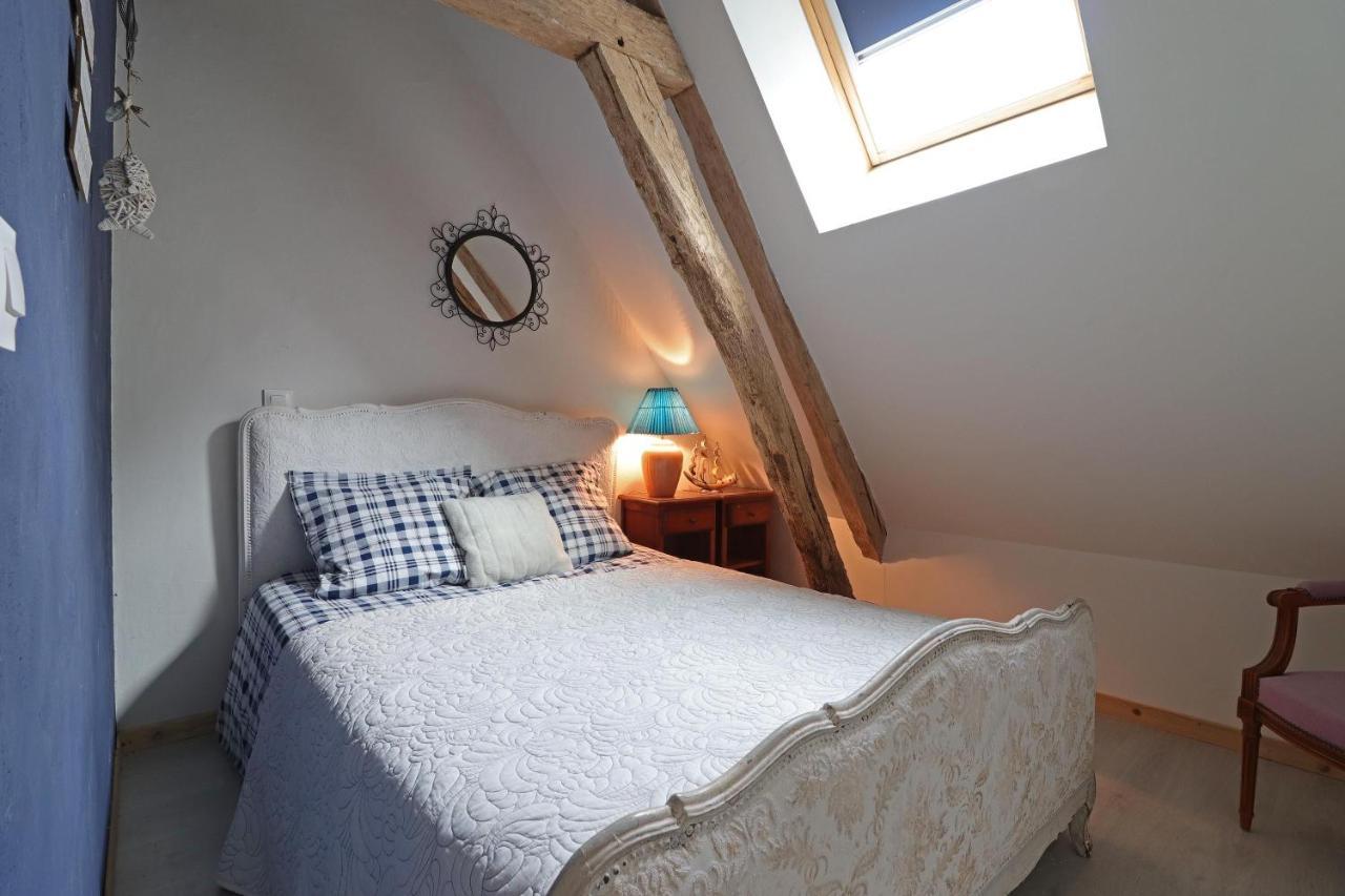 Ferienwohnung Tante Pim Neuilly-sur-Eure Exterior foto