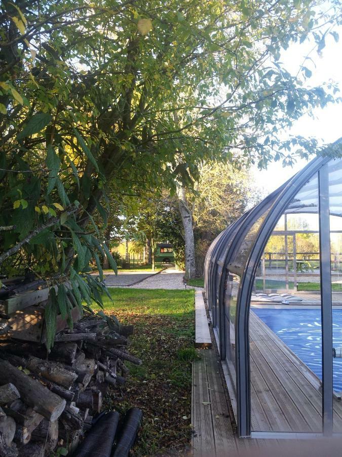Ferienwohnung Tante Pim Neuilly-sur-Eure Exterior foto