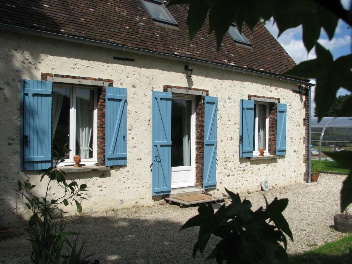 Ferienwohnung Tante Pim Neuilly-sur-Eure Exterior foto