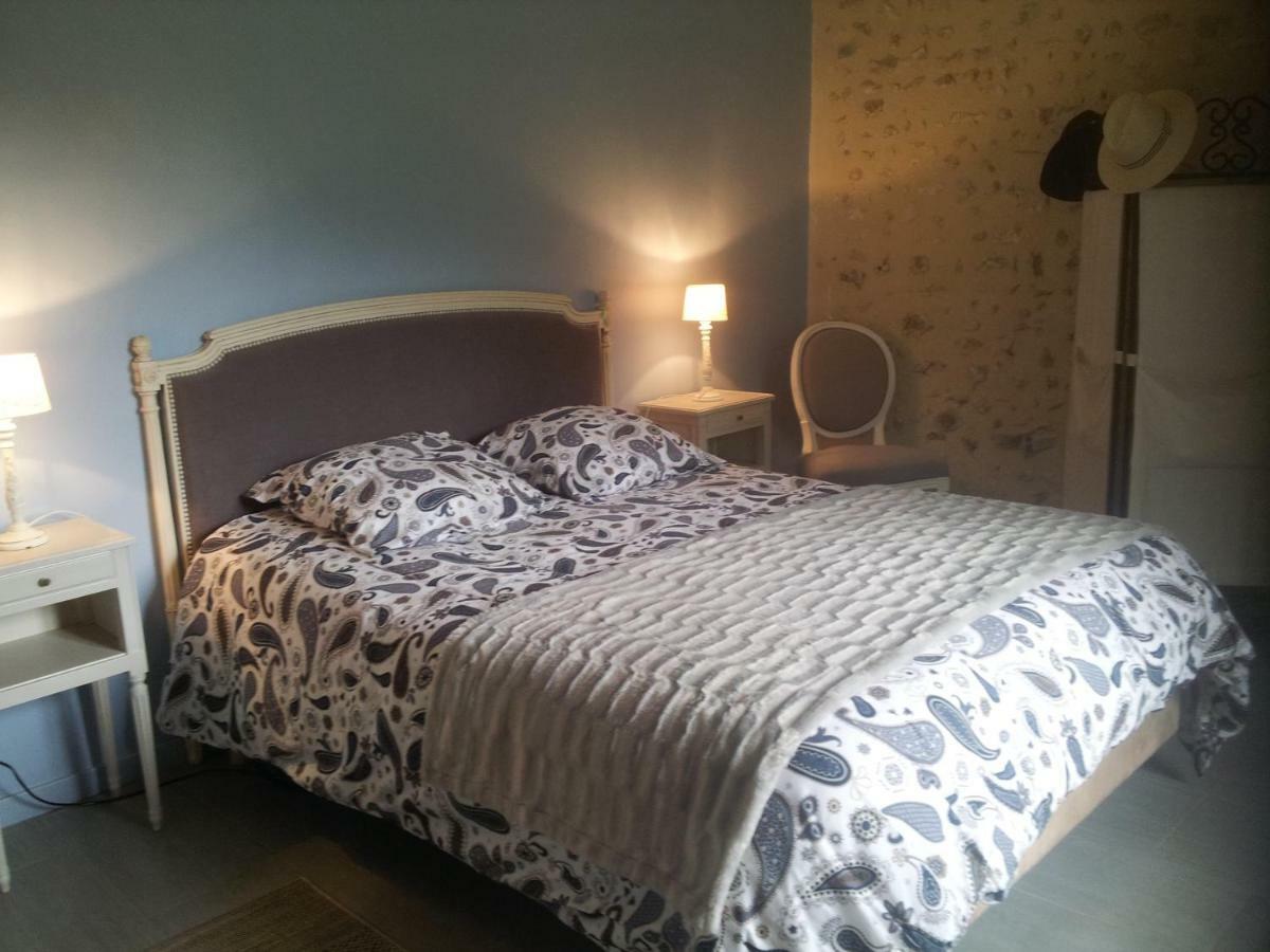 Ferienwohnung Tante Pim Neuilly-sur-Eure Exterior foto