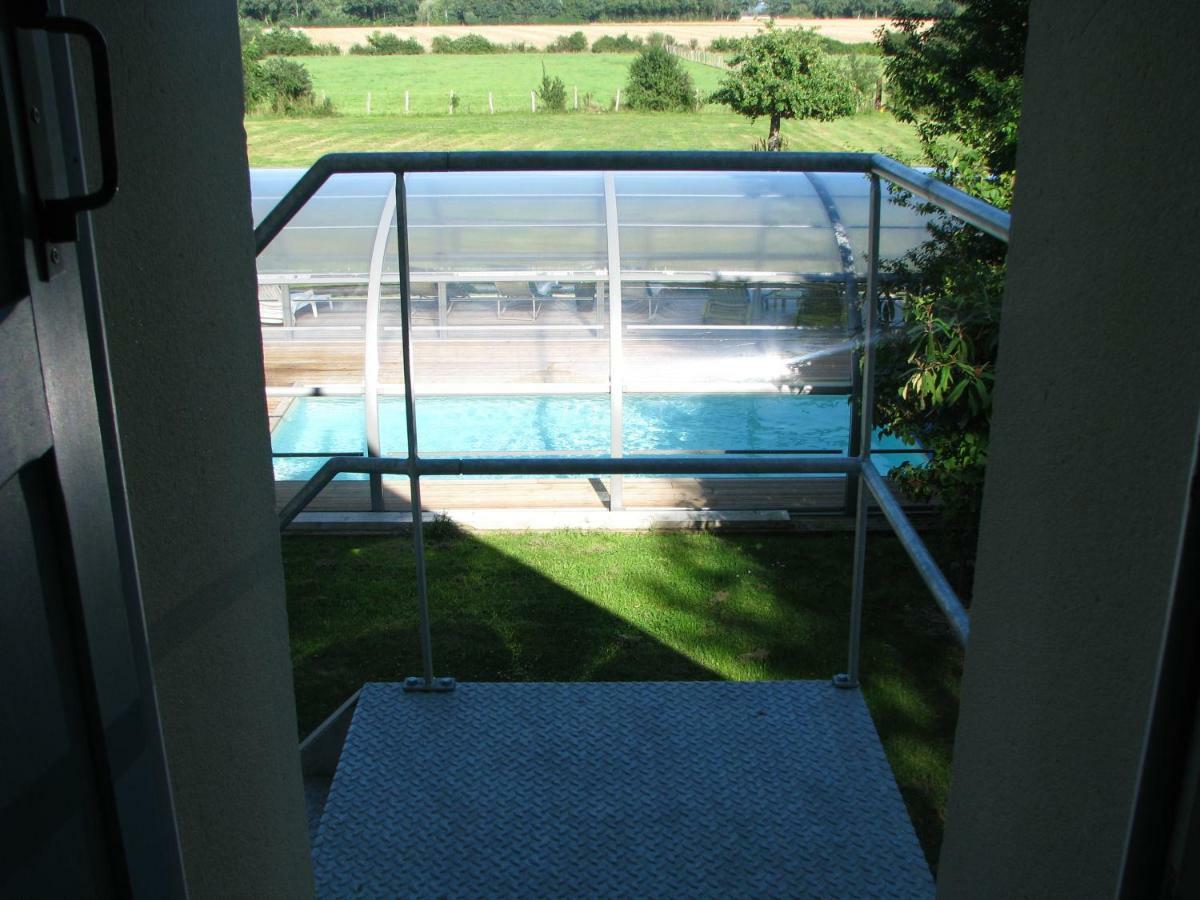 Ferienwohnung Tante Pim Neuilly-sur-Eure Exterior foto