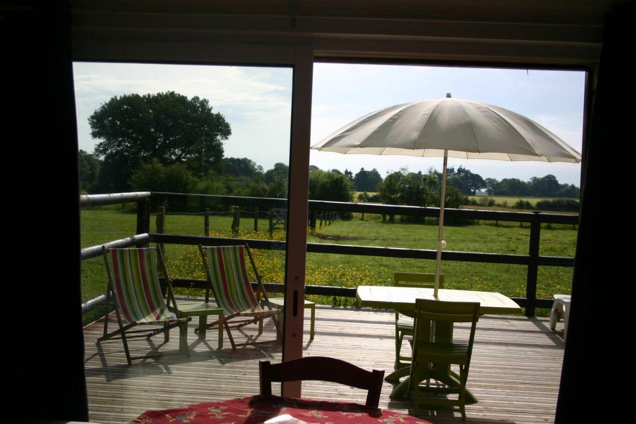 Ferienwohnung Tante Pim Neuilly-sur-Eure Exterior foto